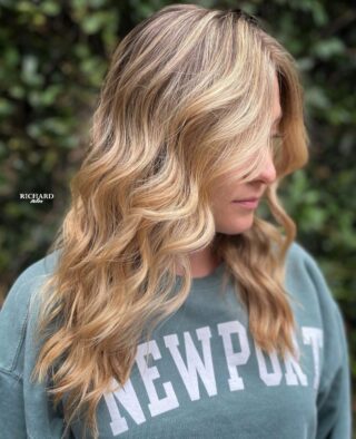 Fall blonde ✔️
Color and cut by Sofia
#richardsalon